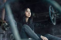 许晓诺未来感幻影写真 颠覆甜美炫酷十足